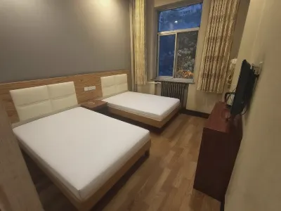 Fuhongyuan Guesthouse Hotels near Longxi Railway Station