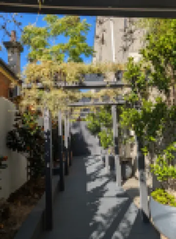 SoYa on Davis Apartment Hotel