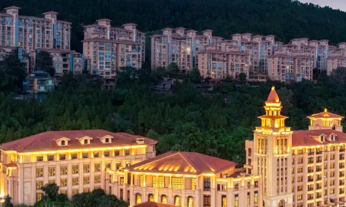 Sunshine Hotel Bazhong