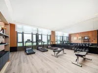 Yunhe Yebo Hotel (Zhuhai North Station Baolong City) - parking