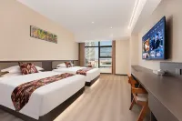 Daolang Tribe Grand Hotel (Bainiao Lake Wanda Plaza) Hotels near Xinjiang Engineering College