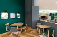Holiday Inn GLOUCESTER - CHELTENHAM by IHG - breakfast
