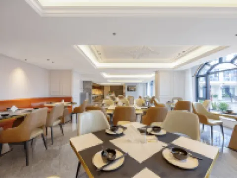 Vienna International Hotel (Yibin Jiang'an) Hotels in Jiang'an