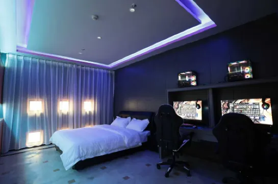 Yunyou Themed Homestay (Dujiangyan Scenic Area Nanqiao)