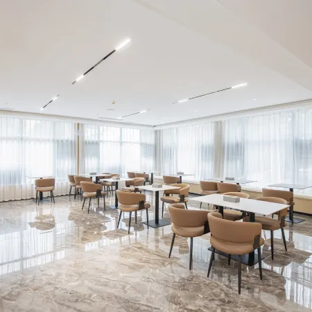 Yayue Hotel