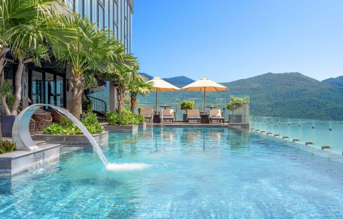 Peninsula Hotel Danang