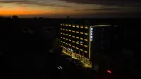 Xilaisheng Holiday Hotel - Pet friendly