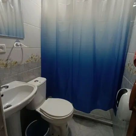Caravan Hostel