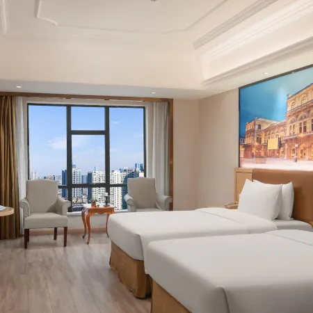 Vienna Hotel (Loudi Chunyuan Pedestrian Street)