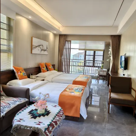 Qimu Homestay