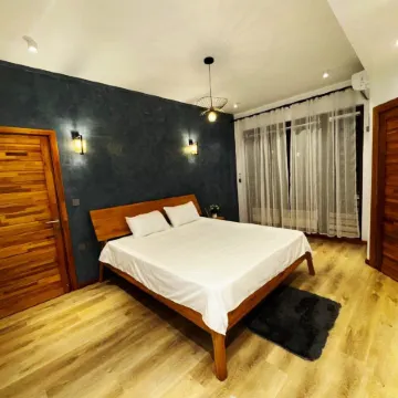 Tropical Haven “Where Comfort Meets Elegance