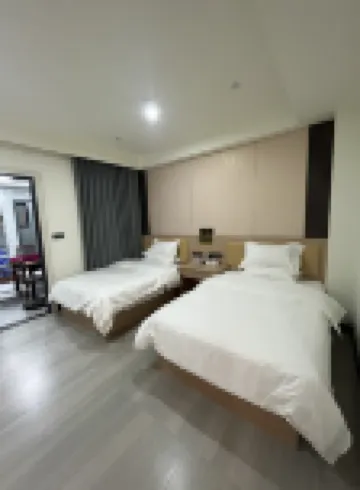 Yunxiang Wenquan Apartment