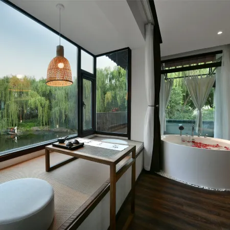 Shangquan Lishe Diyiquan Hotel