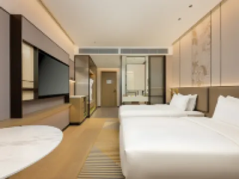 Holiday Inn & Suites Jiaxing Hangzhou Bay 平湖のホテル