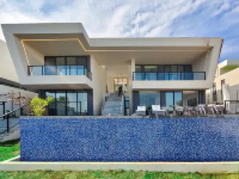 ザナドゥ インターナショナル リゾート