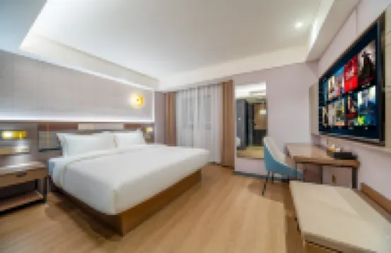 如家精選酒店（貴陽黔靈山公園延安西路地鐵站店） 鄰近黔靈山動物園-麒麟洞的酒店