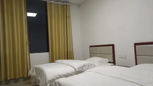 Warm and Cozy Sleep Room Accommodation (Xinyu Service Area)