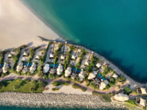 拉斯阿爾卡麥海灘麗思卡爾頓酒店 奧扎瑞哈奧哈馬酒店