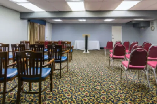 Motel 6-Ocala, FL - Conference Center
