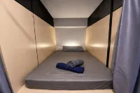 China Town Dorm by ichiro - Hostels