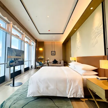 Wenzhou Longgang Landison Hotel