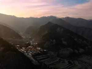 野奢·云顶望山·听晨山居设计师民宿(五台山景区店)