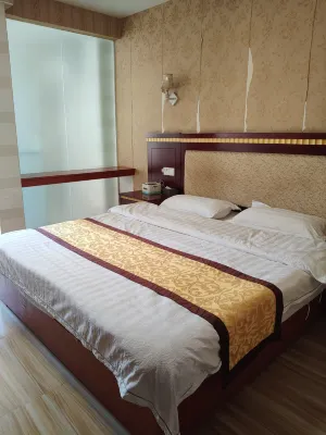 Fumanlou Inn - Inns