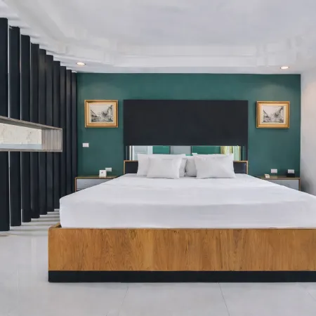 The Room Suphanburi