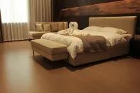 DongJiangLake Hotel
