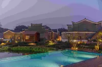 Ji'an Huakai Youshi Homestay - Pools