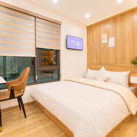 Serena Home & Apartment Hanoi Отели рядом с достопримечательностью «Площадь Бадинь»