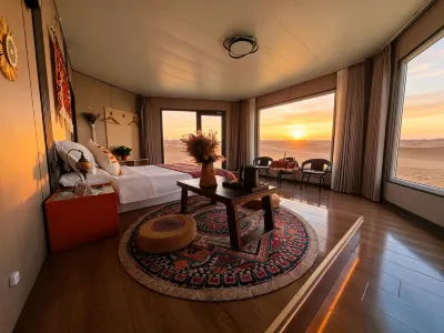 Moju ・ Star Gazing in Desert Sands ・ Bonfire Singing Camping Hotel โรงแรมใน