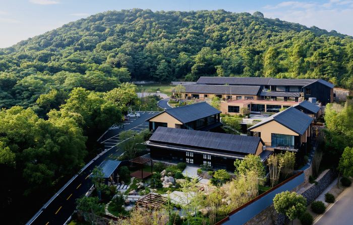 Floral&nbsp;Hotel·Mingye Qiulu Holiday Hotel (North Gate Transfer Center, Lushan Scenic Area)