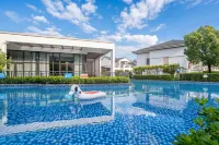 Richwood Forest Hotspring Resort