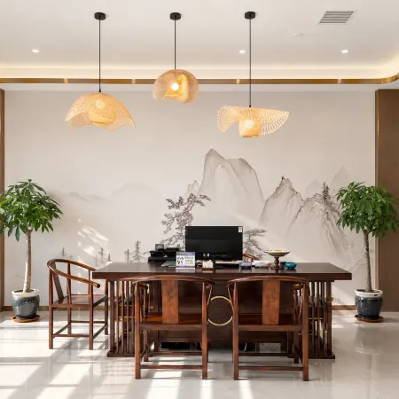 Wenjing Yuelan Hotel (Near Wang Family Courtyard Ticket Office)