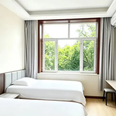 Hulin River View Hotel