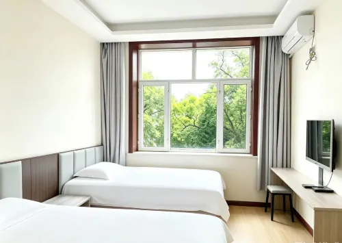 Hulin River View Hotel - 2 estrellas