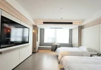 Junlai Hotel (Luohe East Bund) Commercial Plaza - 2-Star