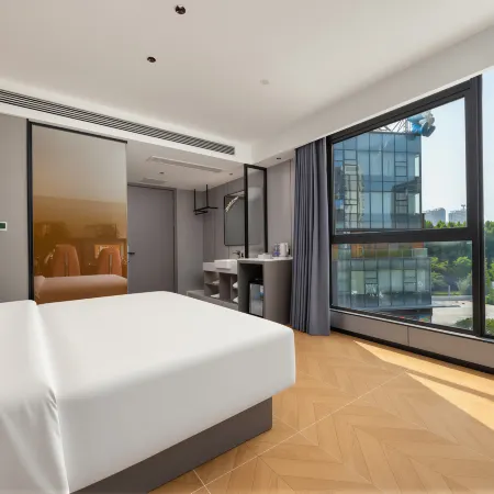 Chengxiaowo · E-sports Homestay (Hefei Greenland Yinghai)