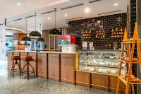 Kimaya Slipi Jakarta โดย Harris - ที่มีสปา