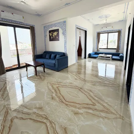 Badal Mahal-2BHK Heritage Style Suite