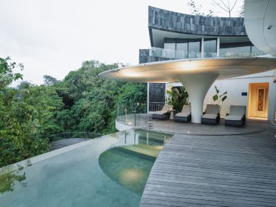 Bumi Kinar Skylight
