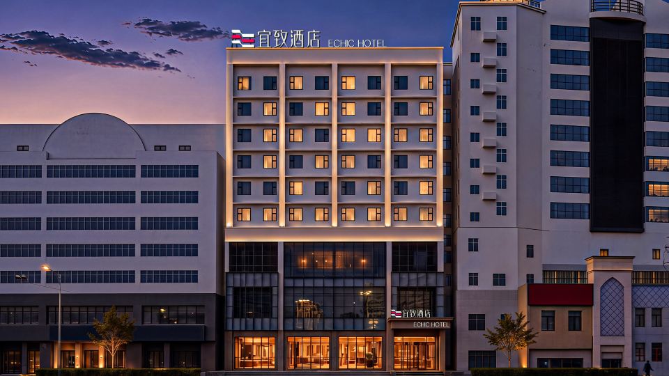 ECHIC Hotel（Yueyang Lou District Pedestrian Street Branch）