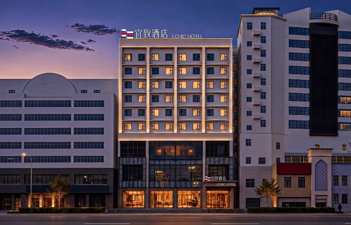 ECHIC Hotel（Yueyang Lou District Pedestrian Street Branch）