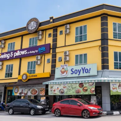 Swing & Pillows @ Golden Roof Hotel Falim, Ipoh โรงแรมใกล้ศูนย์ข้อมูลนักท่องเที่ยวอิโปห์