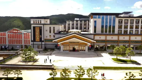 Piyanshan Hot Spring Hotel Hotels in Longjing