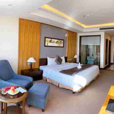 Muong Thanh Luxury Nhat Le Hotel Rooms