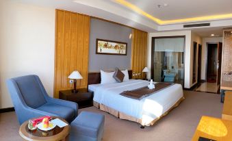 Muong Thanh Luxury Nhat Le Hotel