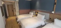 huarenyiju Hotel Các khách sạn ở Khu ga xe lửa
