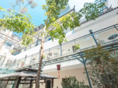 Dali Shanhaiyunjian Hotel (Dali Old City South Gate) Hotels in Dali